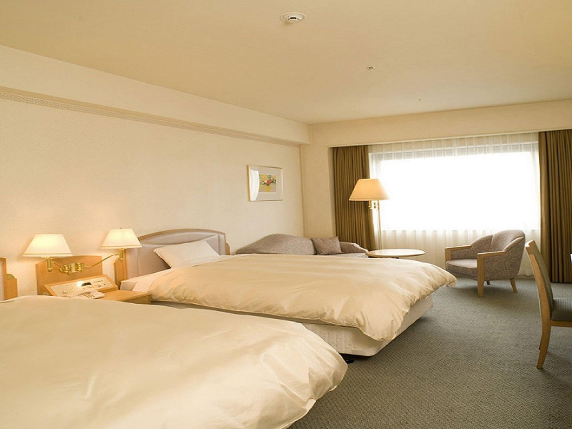 Rihga Royal Hotel Niihama Екстериор снимка