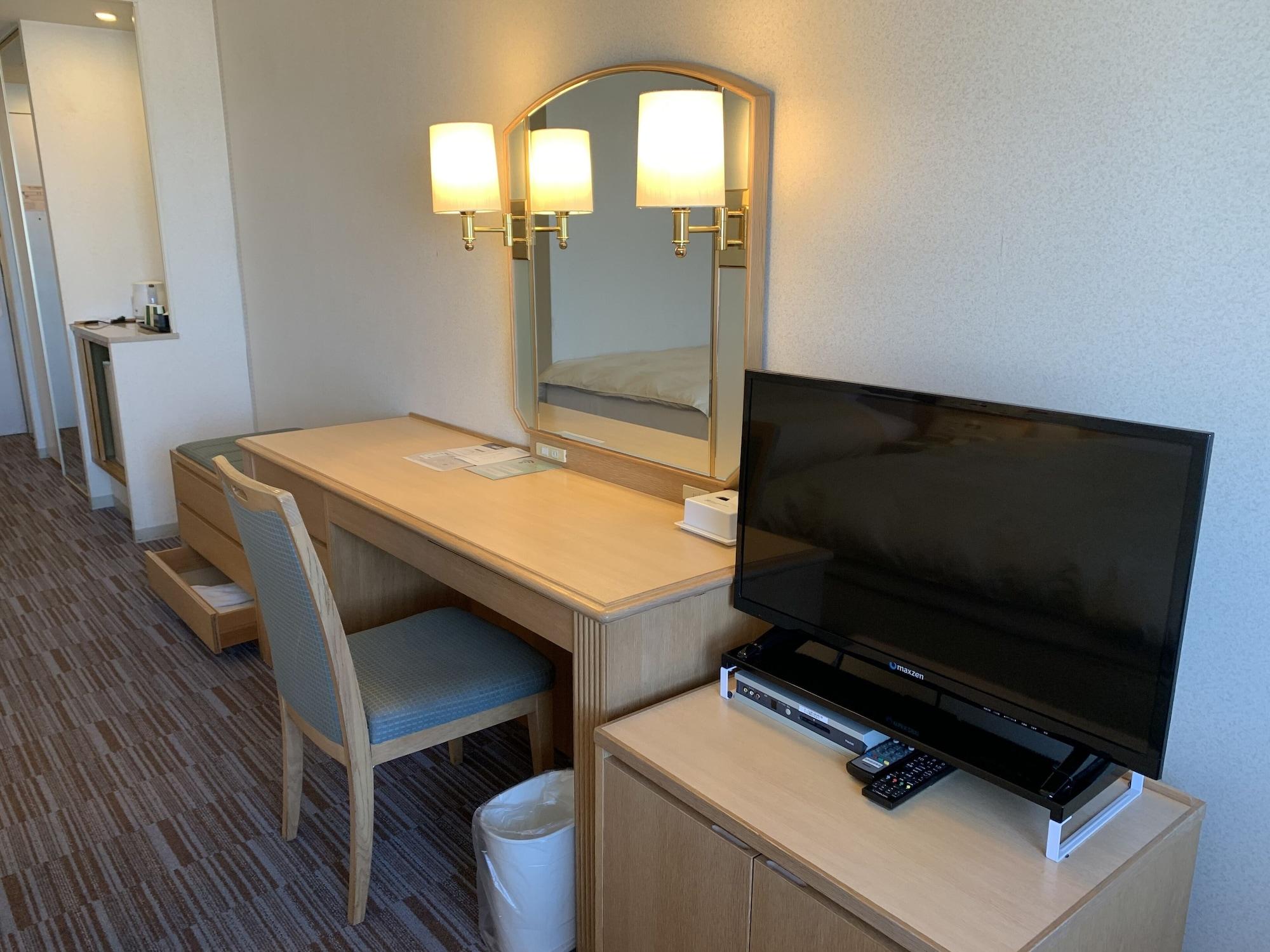 Rihga Royal Hotel Niihama Екстериор снимка